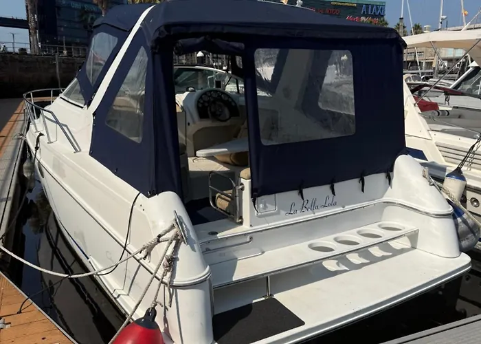 船屋 Barco La Bella *